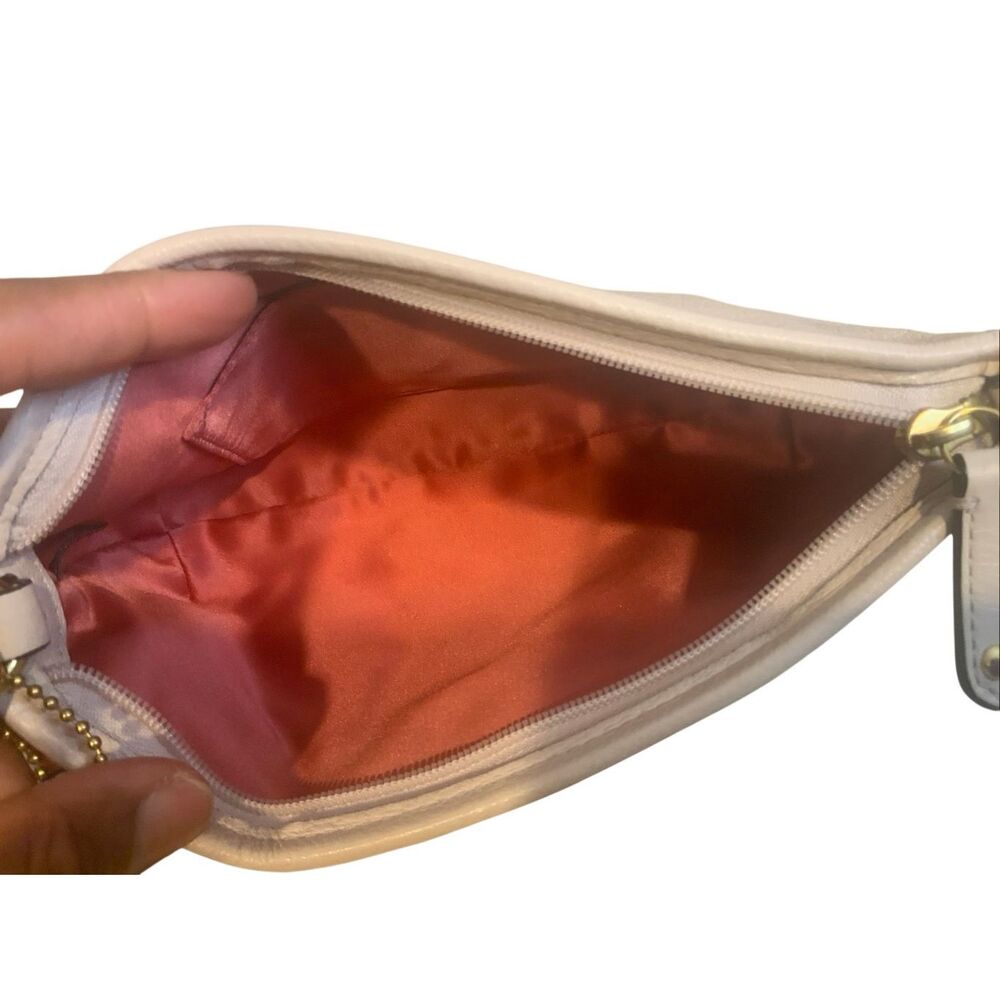 COACH Madison Leather Large Wristlet 46614 New - Picture 6 of 9